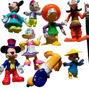 Disney Figurines Toys Rare Mint Vintage USA Mickey Viking Goofy etc OOAK